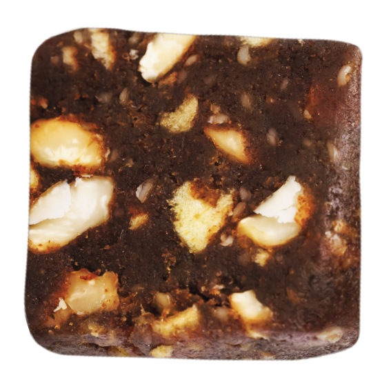 Pan de dátil y nueces. Envasado en porciones (12g unidad). Date and walnuts cake.