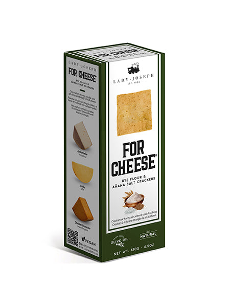 Crackers con harina de centeno y sal de Añana. Rye flour and Añana Salt Crackers.
