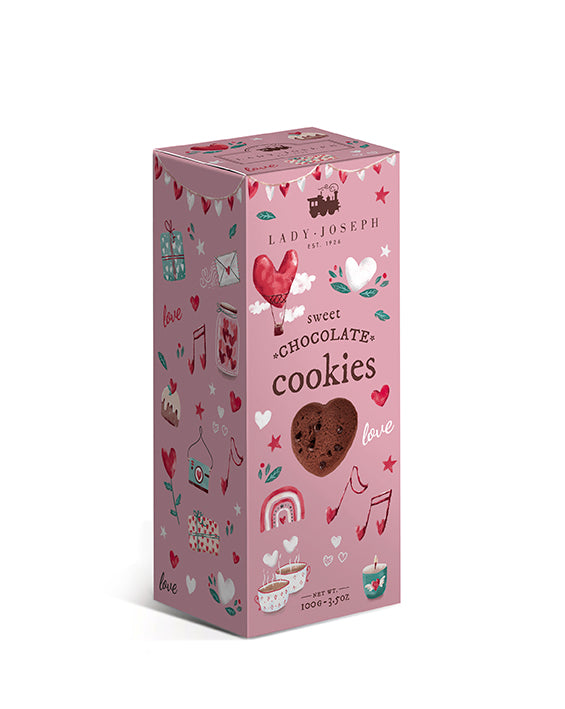 Delicious heart-shaped cookies.